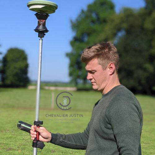 Relevés topographiques par Justin Chevalier, géomètre-expert immobilier Le Roeulx Relevés topographiques par Justin Chevalier, géomètre-expert immobilier Le Roeulx